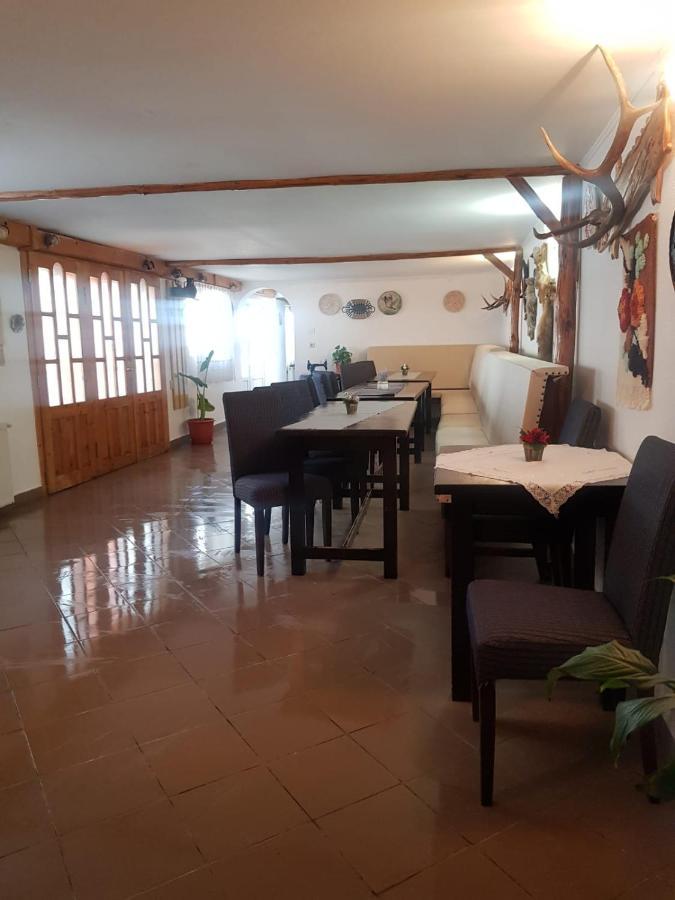 Pensiunea Casa Munteanu Rasnov Buitenkant foto
